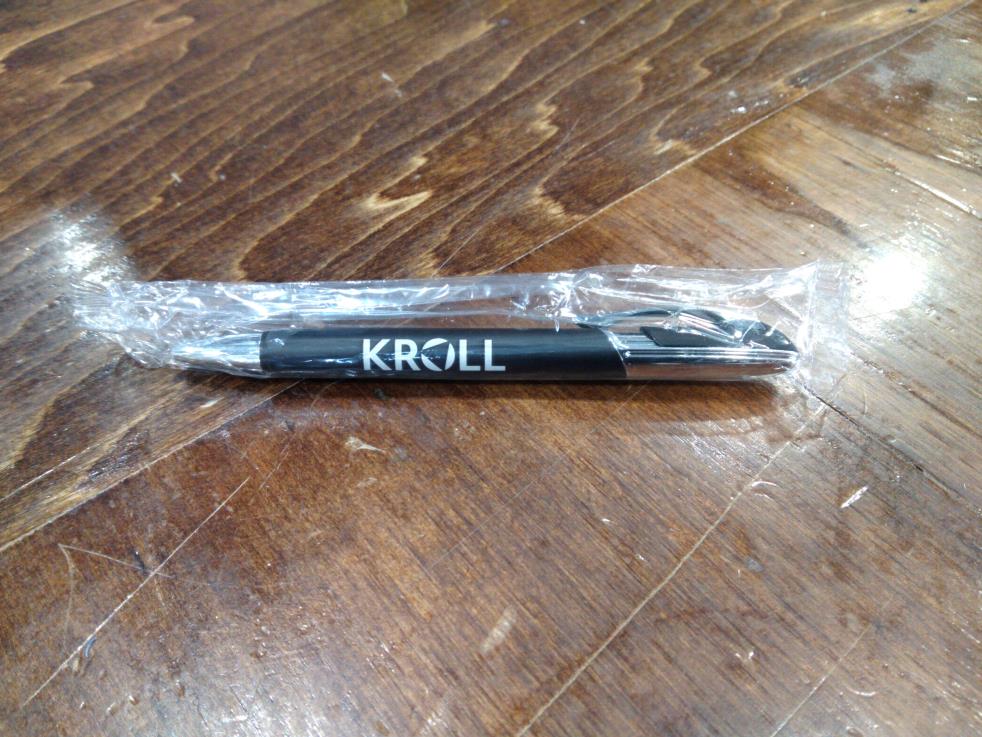 Hannah02 Bruno Black Pen