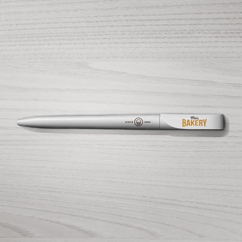 Mia's Bakery Pen
