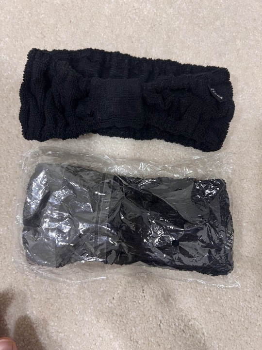 Bobbi Brown_Terry Cloth Headband