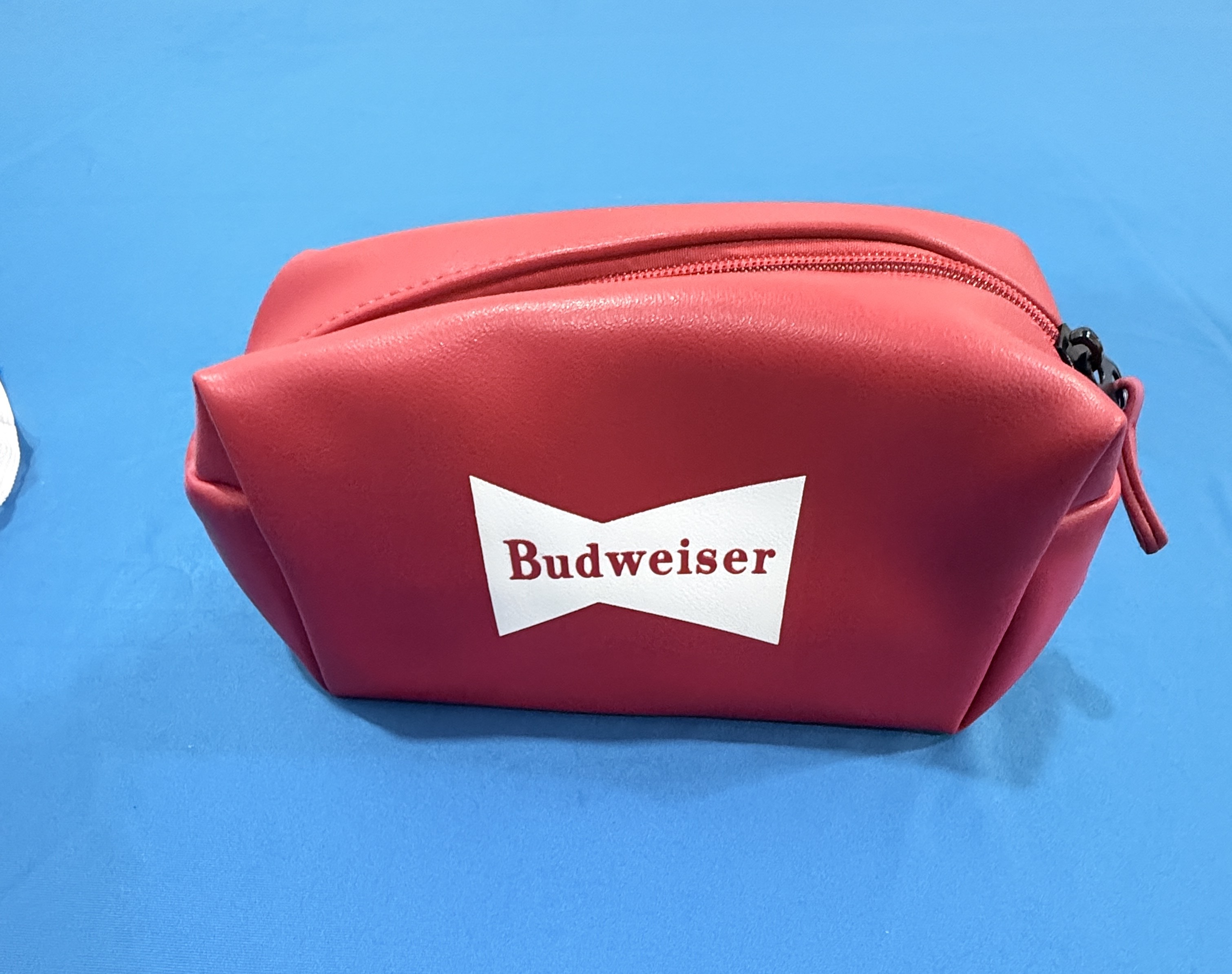 Budweiser_Dopp Kit