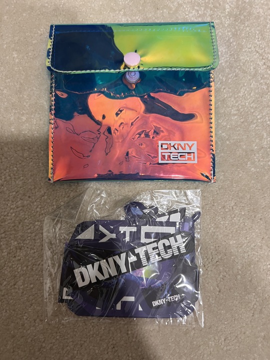 DKNY_Sticker Pack & Vinyl Envelope