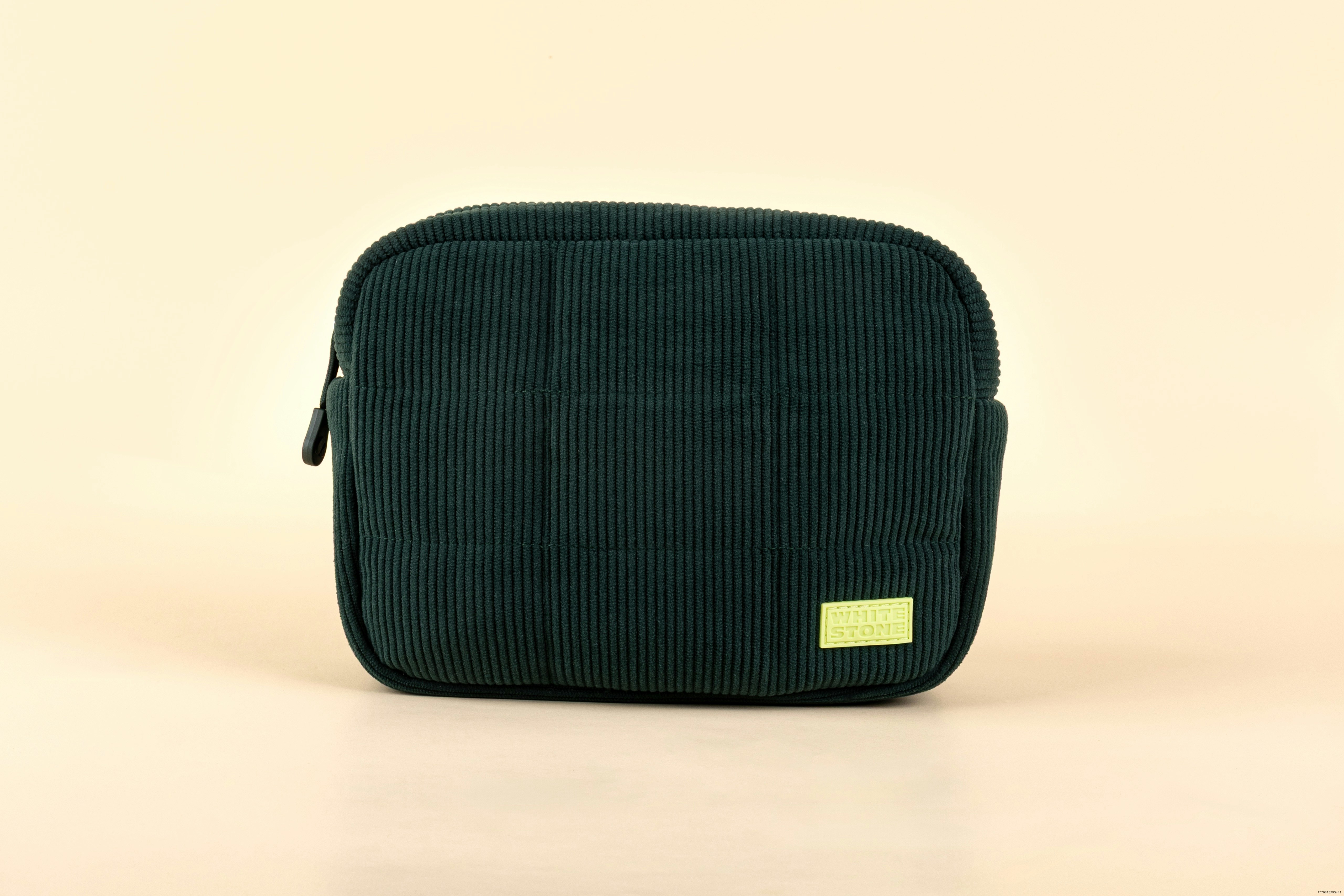 Puff Corduroy Dopp